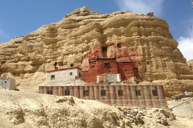 Upper Mustang Classic Trek with Local guide - Thukchen, yak herders, and the Tiji Festival
