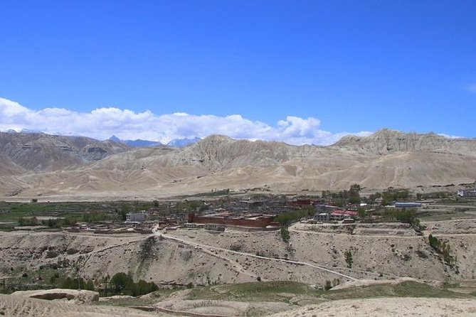 Upper Mustang Trek - 13 Days - Jomsom and Kagbeni: the trail begins beside the Kali Gandaki