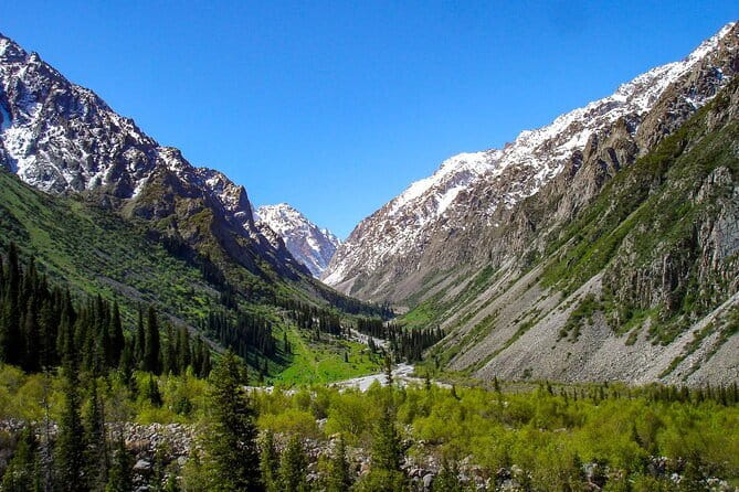 Year-Round Adventure: 3 Days Horse Trek to Song Kul Lake - Who Should Book This Song Kul Trip?